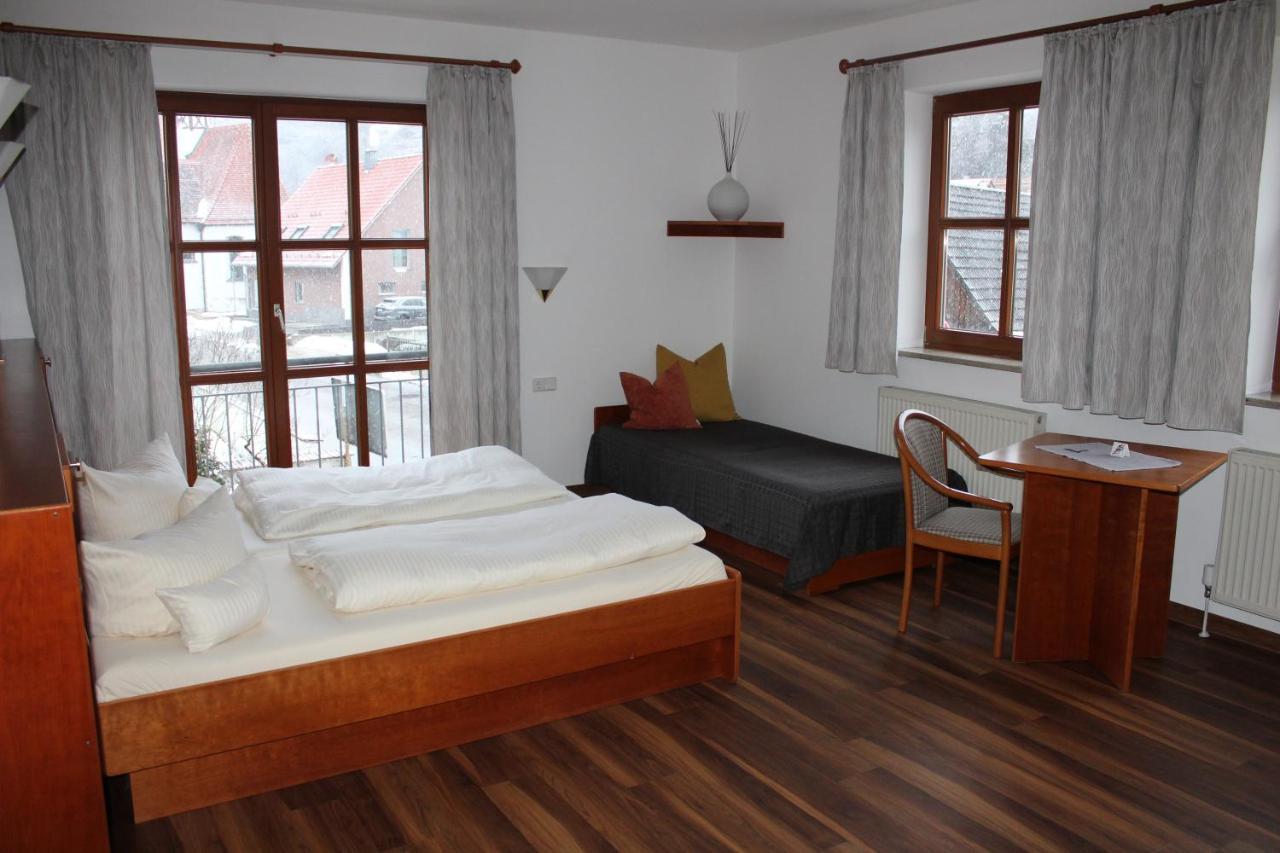 Hotel & Landgasthof Forsthof Kastl  ภายนอก รูปภาพ